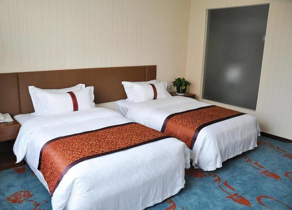 Qingdao Hengxing Hotel エクステリア 写真