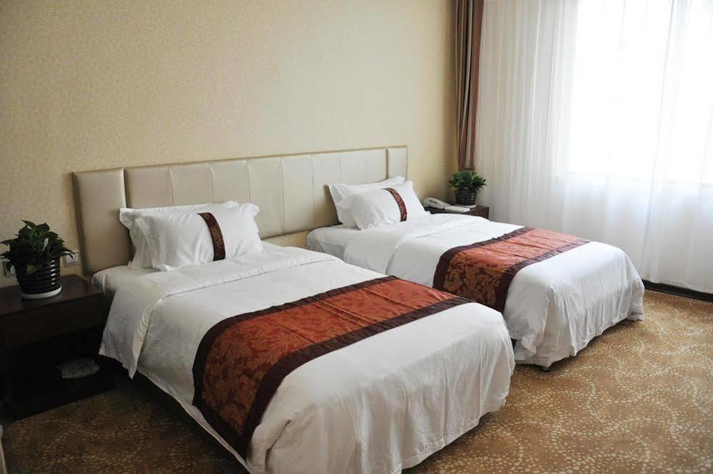 Qingdao Hengxing Hotel エクステリア 写真