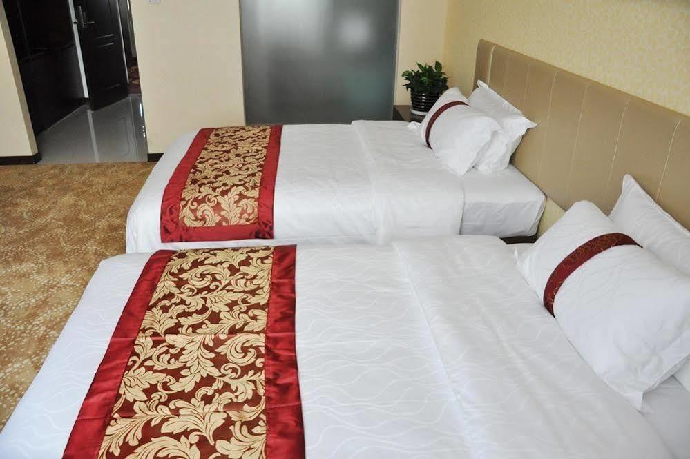 Qingdao Hengxing Hotel エクステリア 写真